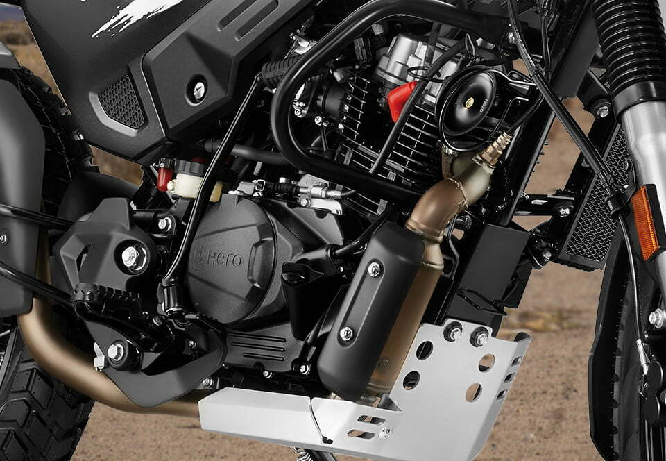 xSens powered 200cc Oil-cooled Engine of Hero Xpulse 200