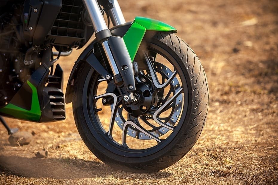 Bajaj Dominar 400 BS6 limitations