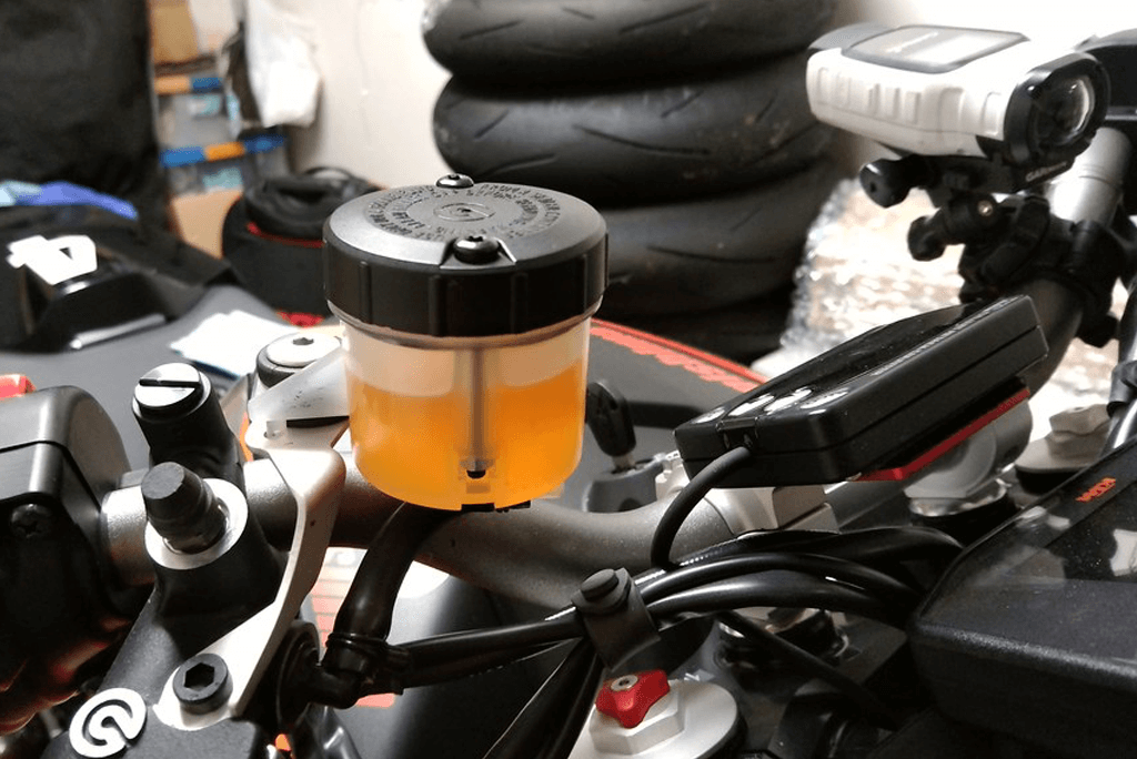 correct Break fluid level of the motorcycle