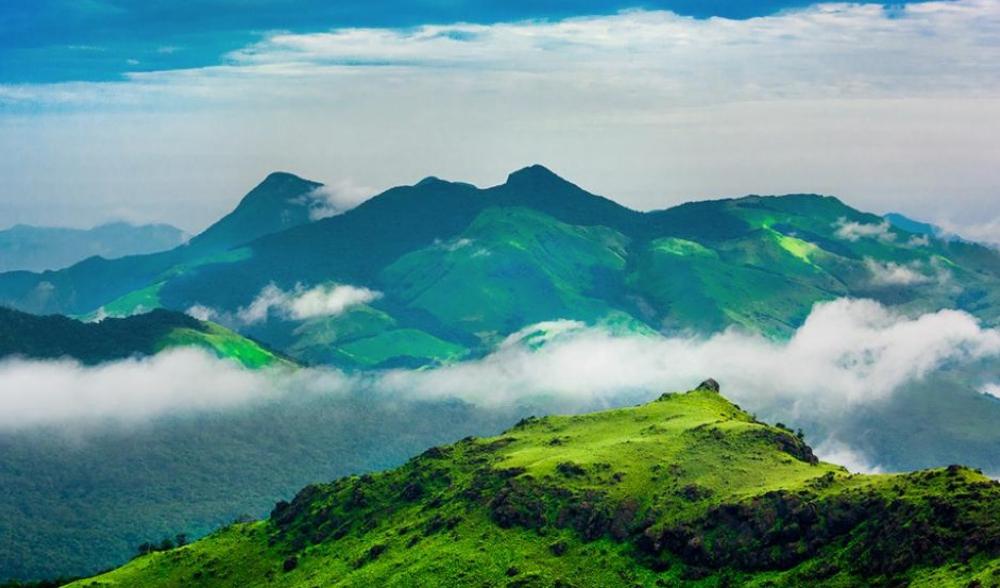 best hill stations for bike ride in south India