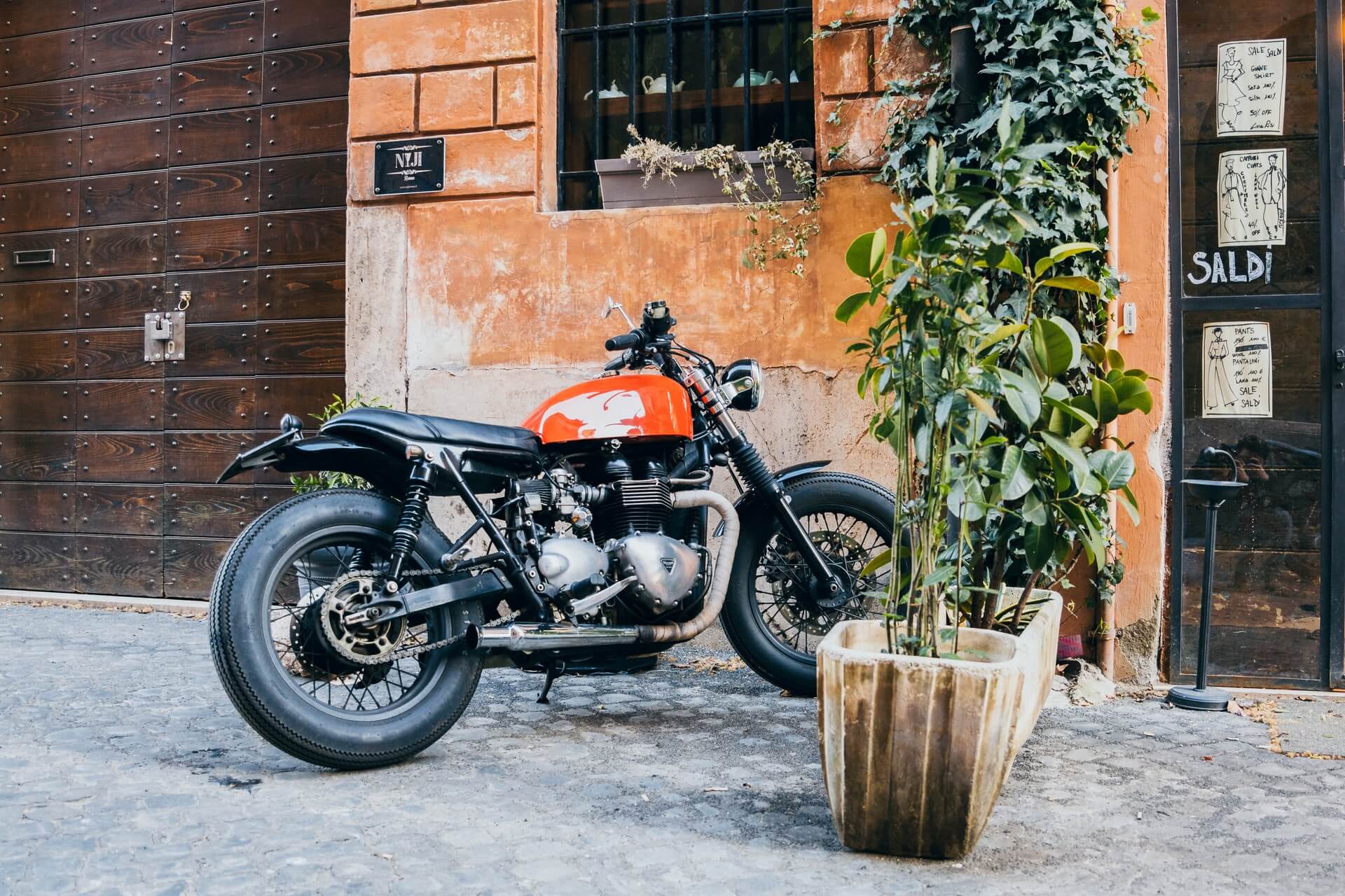 how to remove rust from motorcycle Without wasting Your Money